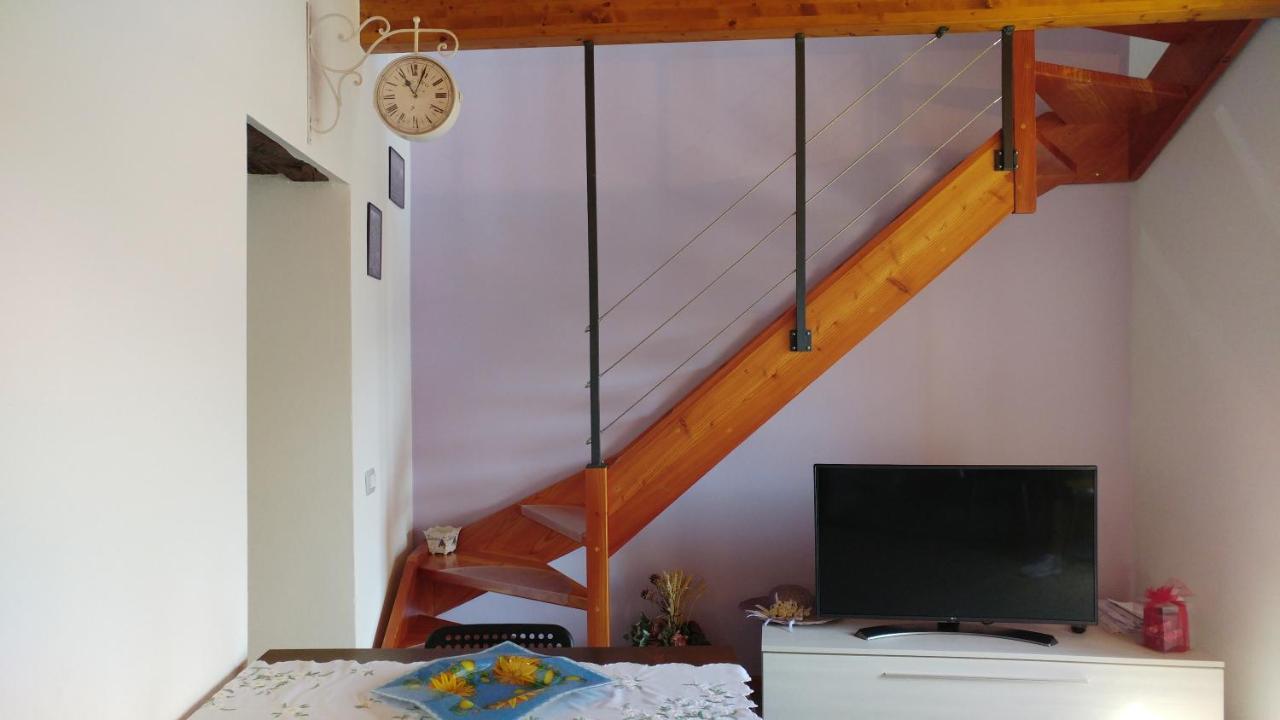La Casa Delle Fate Villa Cremia Luaran gambar