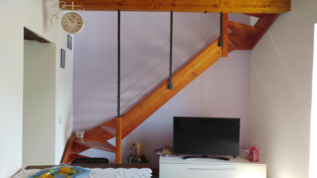 La Casa Delle Fate Villa Cremia Luaran gambar